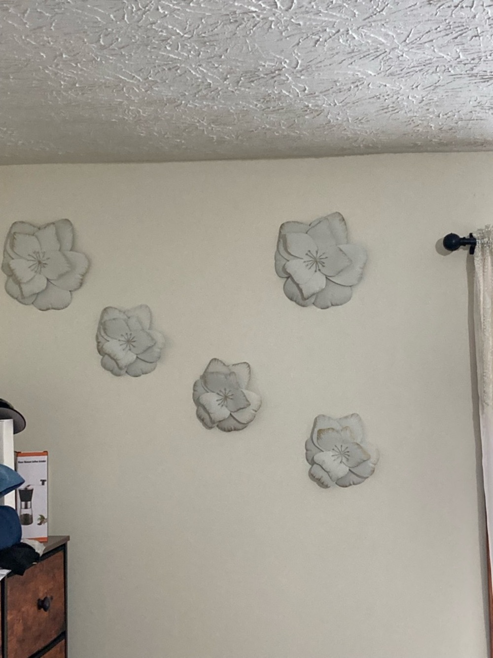 Wall Flower Decor - Picture 8 of 8